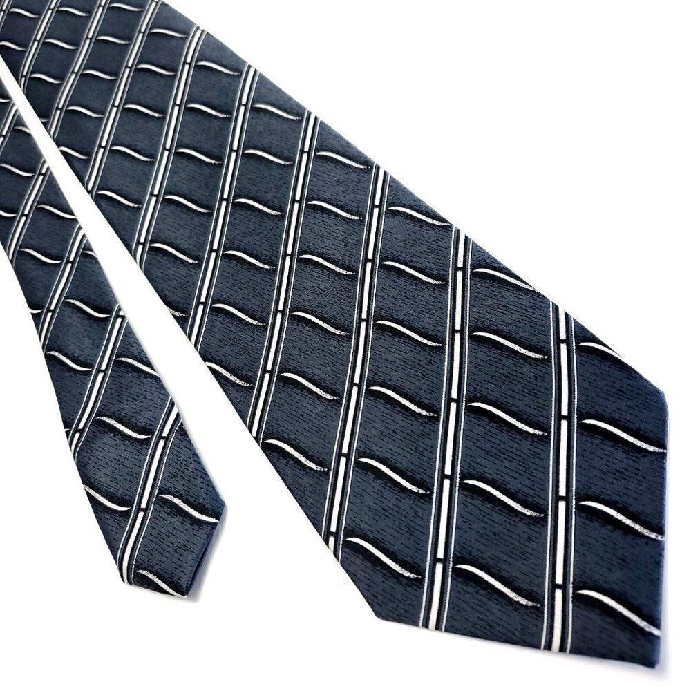 Sheng Kai Blue Gray Silk Tie Woven Geometric Striped
